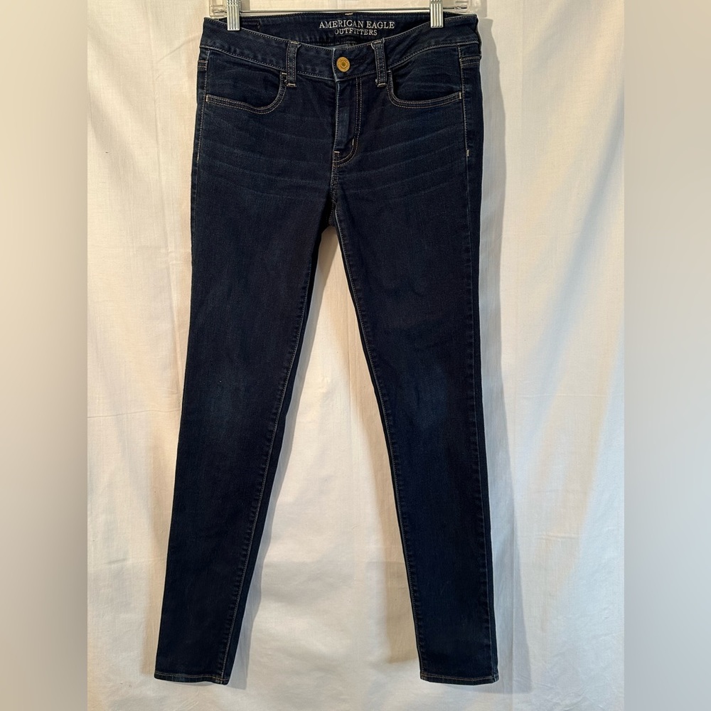American Eagle dark blue jeans size 6 long
